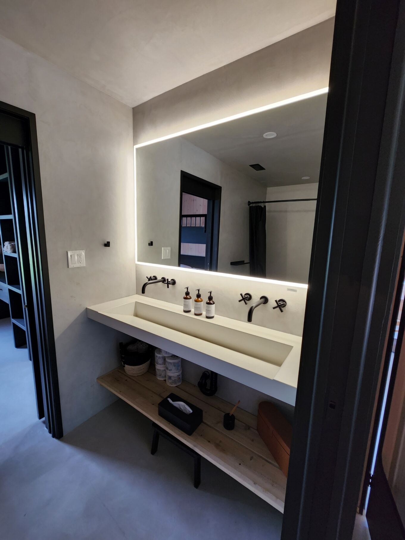 Wander Resort - bathroom build by 6ix build