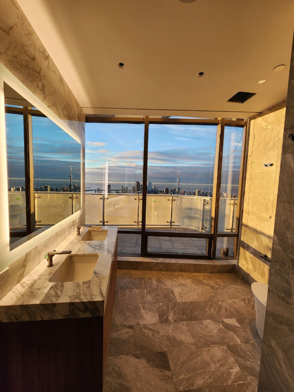 Penthouse Unit - Master bedroom bathroom design and development